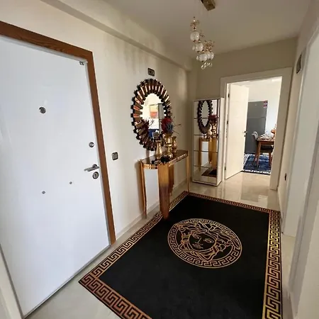 Квартира 2+1 На Первой Линии, С Видом На Море! Appartement Alanya